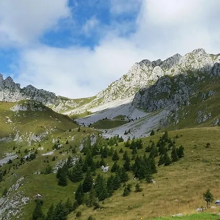 L'involt Mountain *